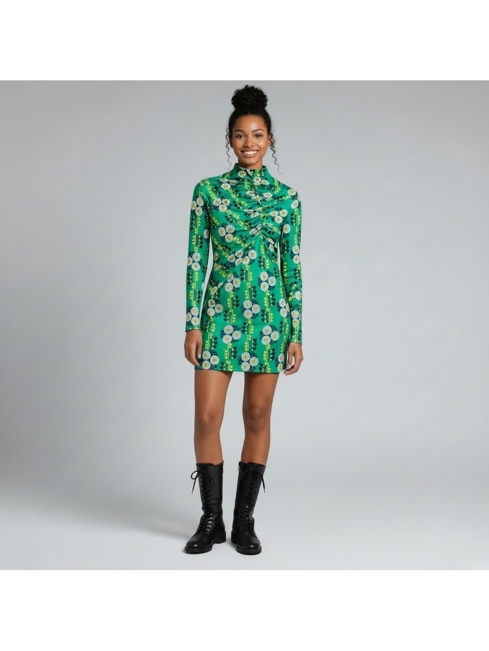 Zara Sheath Mini Dress M Green Floral Long Sleeve Ruched Retro Garden
